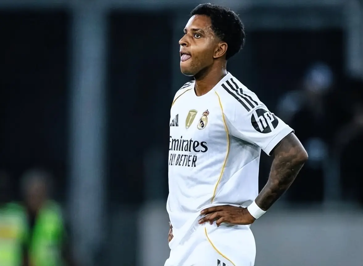 中场天才新, 力门将库尔, 锋则应该是