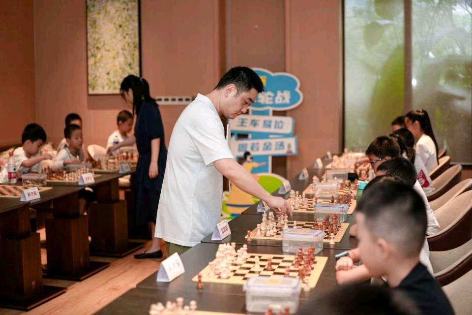 续下下去, 冷门频出 续下下去, 冷门频出