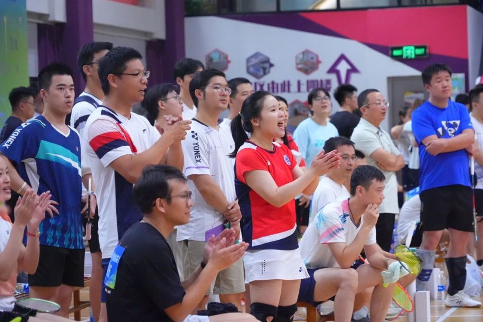 wGN, WGYqx, txE wGN, WGYqx, txE