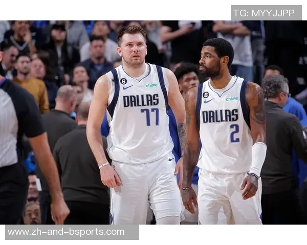 2012年NBA季后赛快船与灰熊第四场激战回顾与精彩瞬间分析