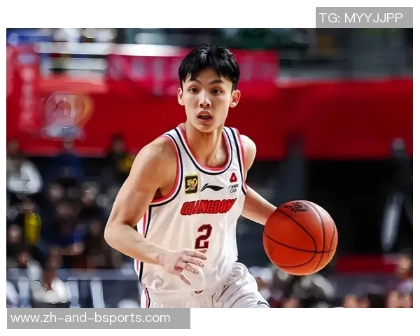 徐杰最新伤情！眉骨缝了三针，报平安表明没有大碍，下场还能打